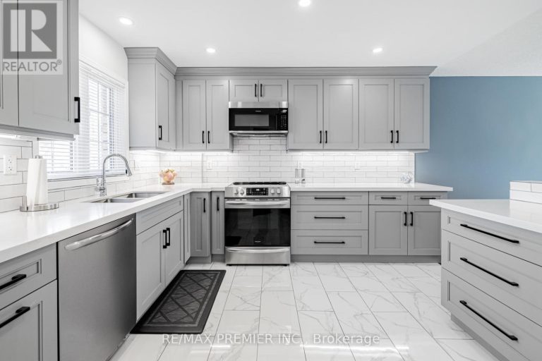 20 CRANBERRY HEIGHTS Wasaga Beach