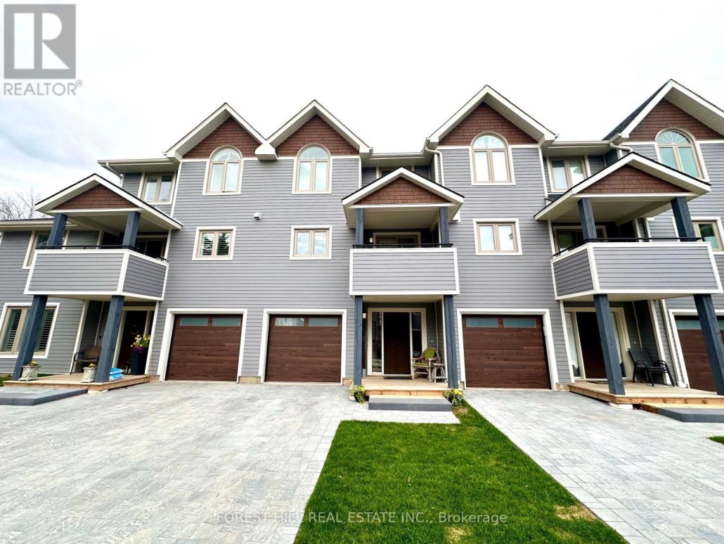 12 - 53 LIGHTHOUSE LANE W Collingwood