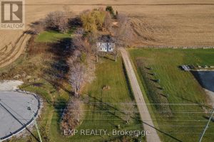 8184 26 HIGHWAY Clearview