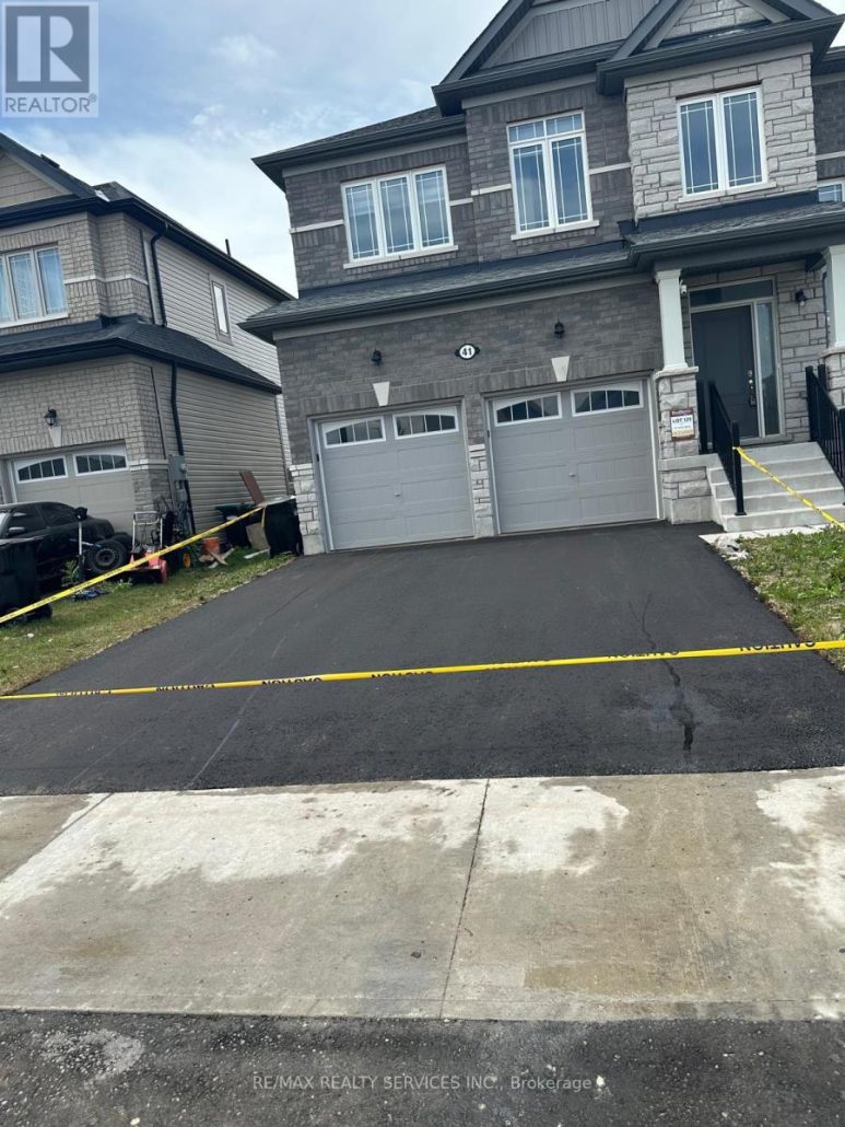 41 UNION BOULEVARD Wasaga Beach