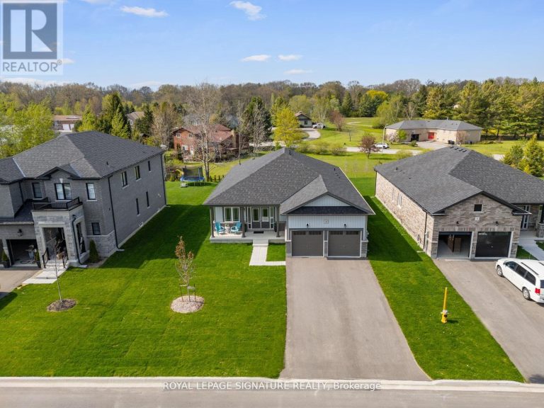 8 MISTY RIDGE ROAD Wasaga Beach