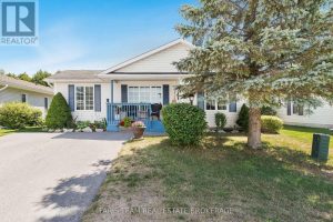 61 PENNSYLVANIA AVENUE Wasaga Beach