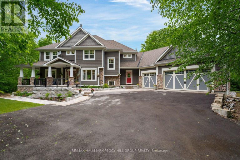 185 SKYLARK ROAD Tiny