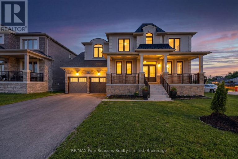 203 COATES DRIVE Clearview (Stayner)