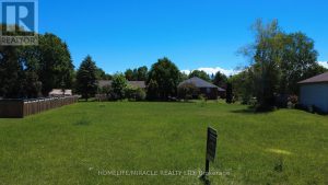 31 FAIRWAY CRESCENT Wasaga Beach
