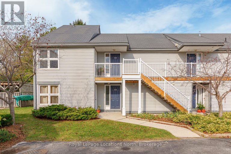 150 - 53 TROTT BOULEVARD Collingwood