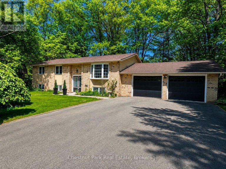 135 CHRISTOPHER AVENUE Wasaga Beach