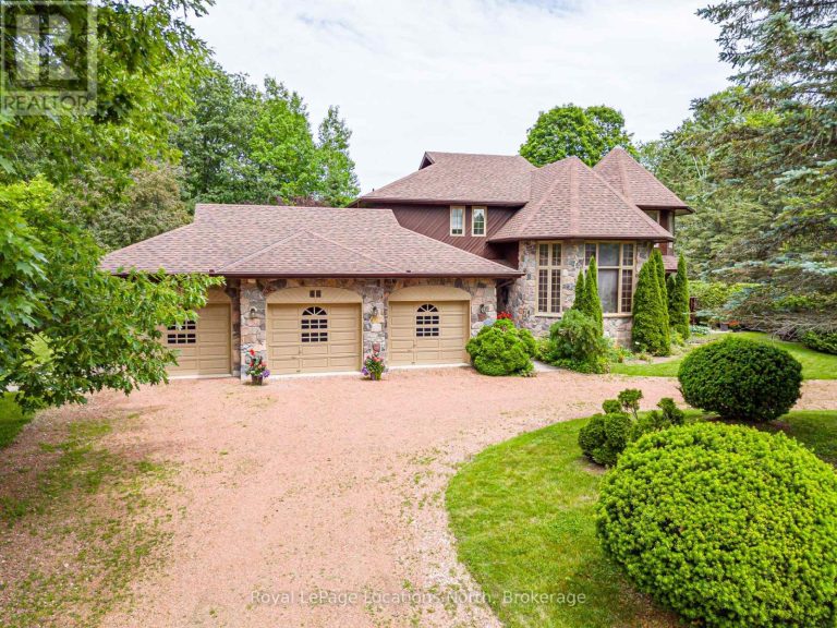 44 KELLEY CRESCENT Wasaga Beach