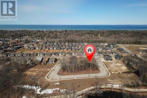 38 JOANNE CRESCENT Wasaga Beach