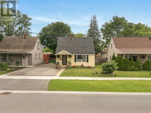 520 MAPLE STREET Collingwood