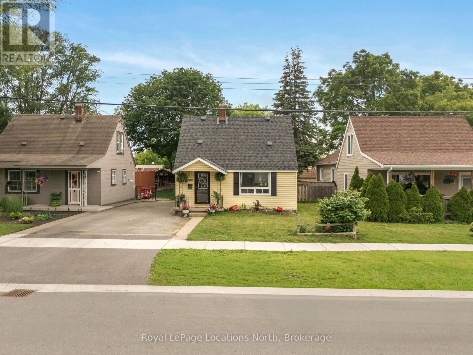 520 MAPLE STREET Collingwood