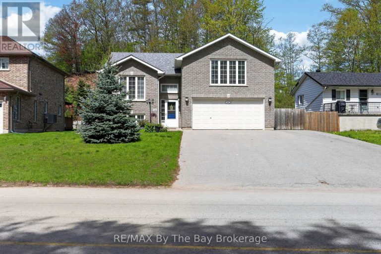326 GOLF COURSE ROAD Wasaga Beach