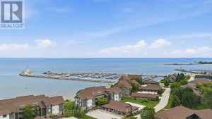 504 MARINERS WAY Collingwood