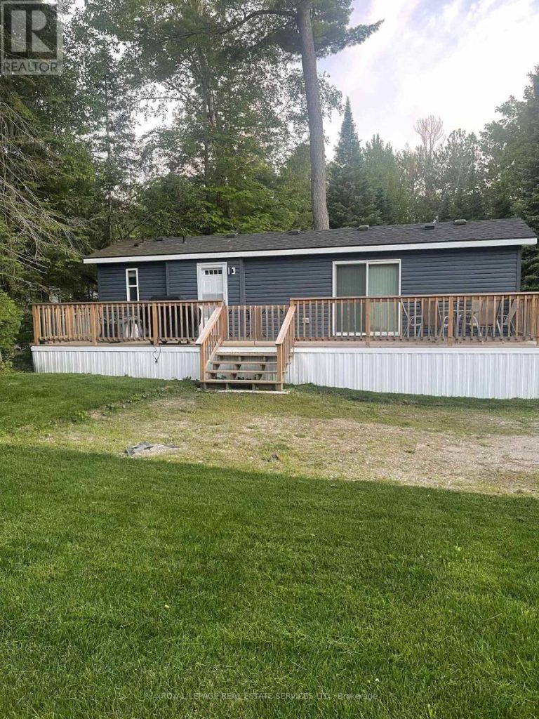 85 THEME PARK DRIVE Wasaga Beach
