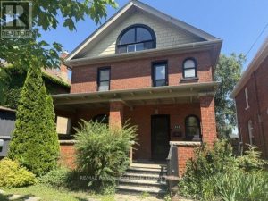 143 FOURTH STREET W Collingwood