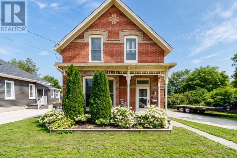 627 SAINT MARIE STREET