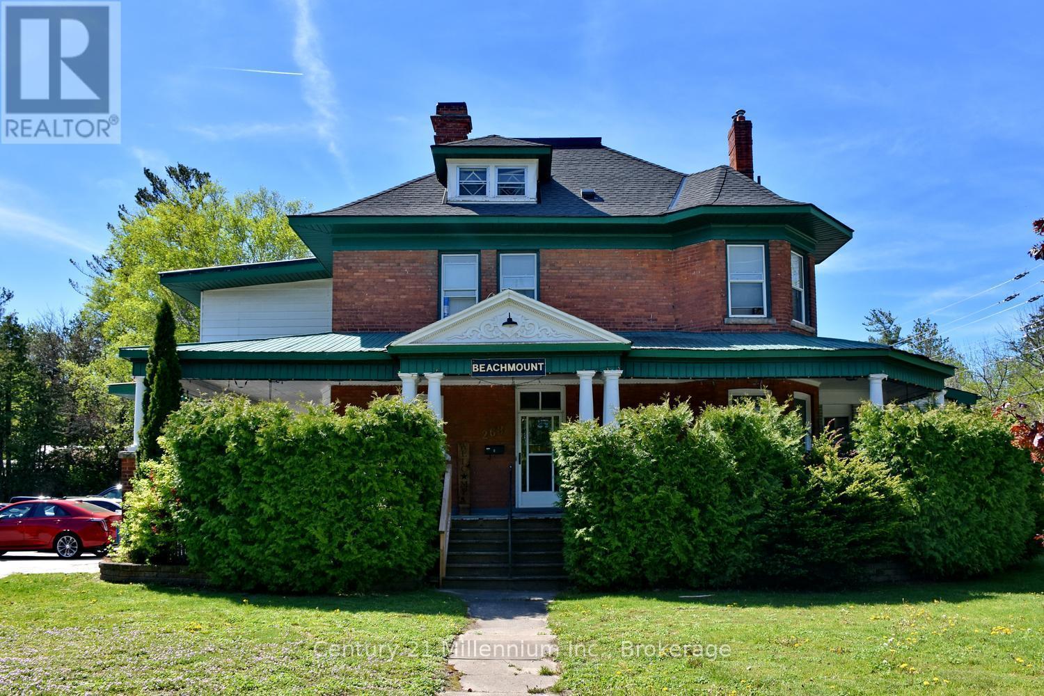 268 HUME STREET Collingwood