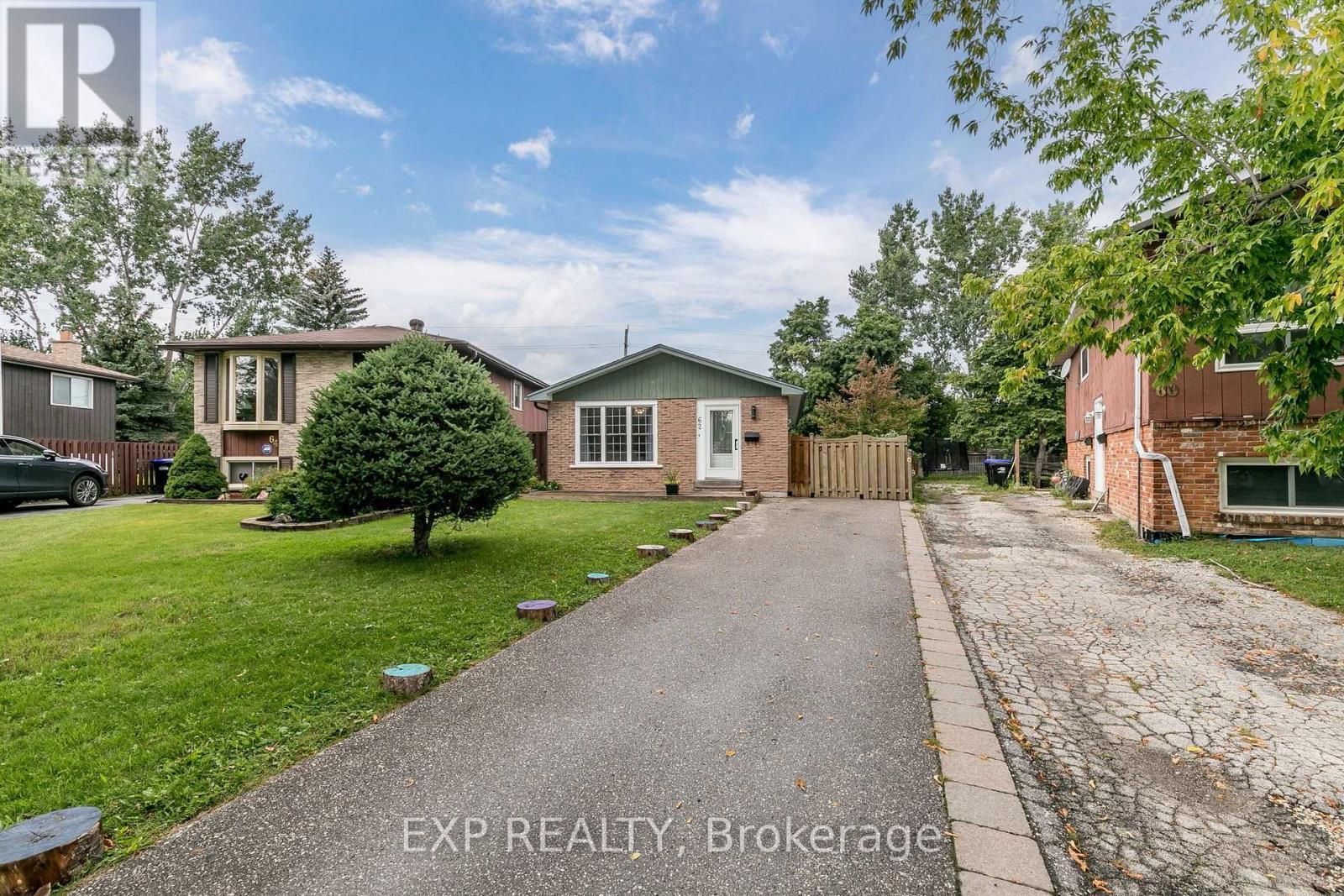 62 COURTICE CRESCENT Collingwood