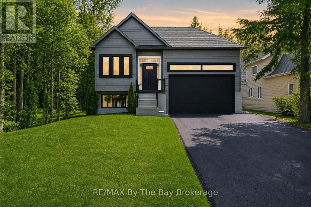 35 48TH STREET N Wasaga Beach