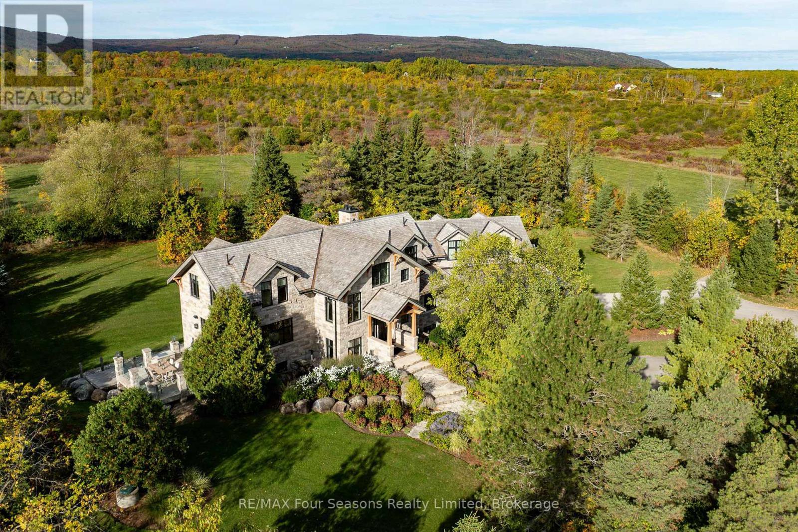 2710 NOTTAWASAGA 10 CONCESSION N Clearview