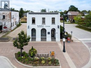 243 HURONTARIO STREET Collingwood