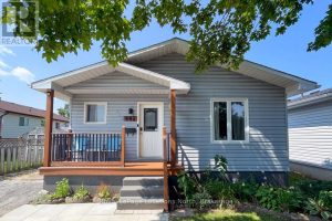 642 SPRUCE STREET Collingwood