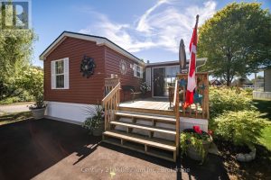 19 WHITE PINES TRAIL Wasaga Beach