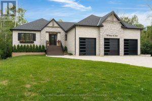 39 MARILYN AVENUE S Wasaga Beach