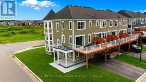 83 SHELBURNE AVENUE Wasaga Beach