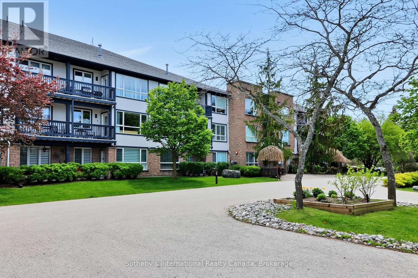 3003 - 750 JOHNSTON PARK AVENUE Collingwood