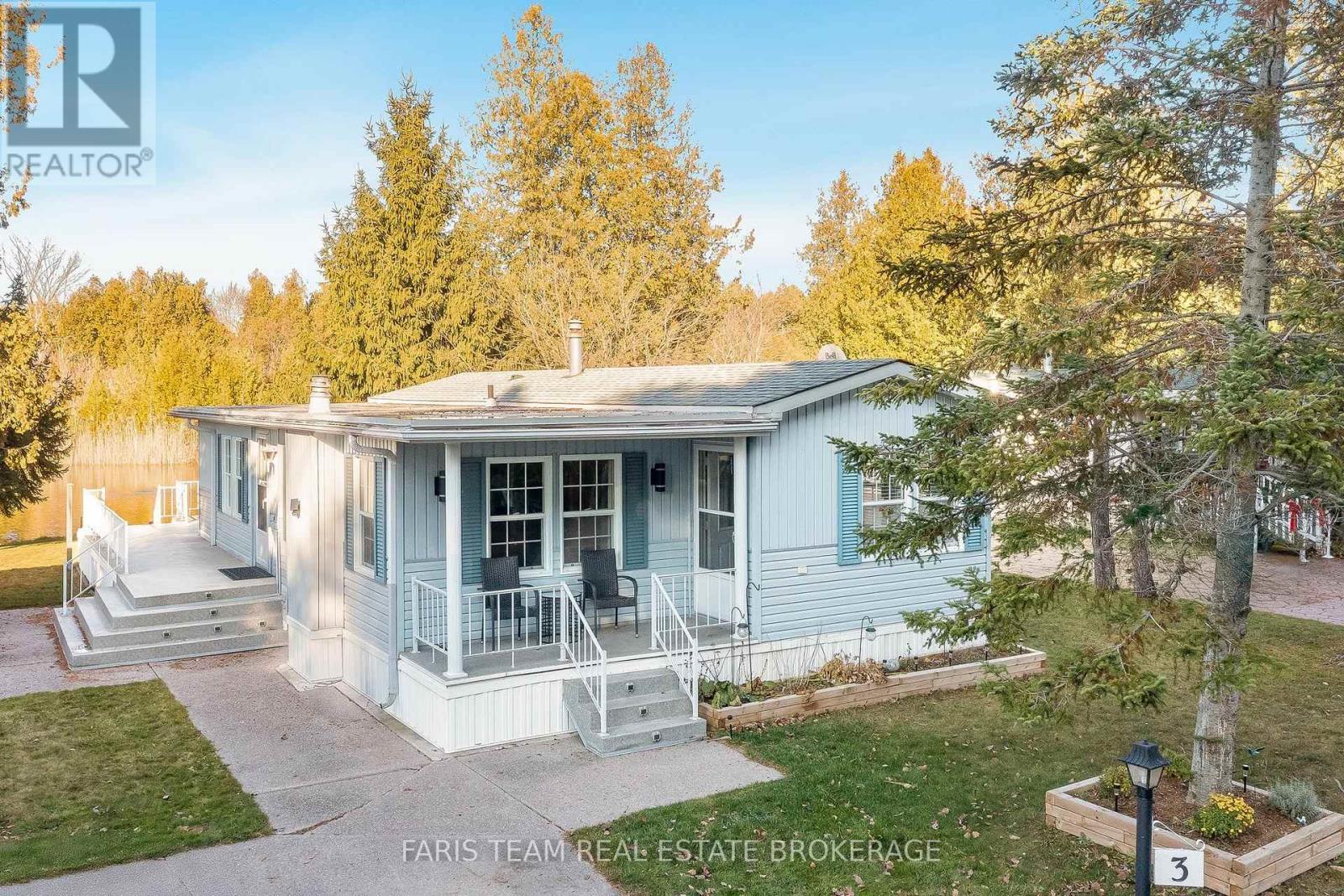 3 ST JAMES PLACE Wasaga Beach