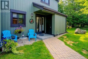158 ESCARPMENT CRESCENT Collingwood
