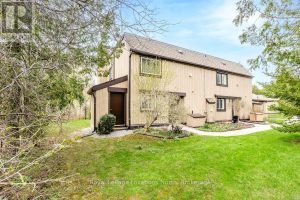112 ESCARPMENT CRESCENT Collingwood