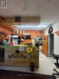 2 - 1226 MOSLEY STREET Wasaga Beach