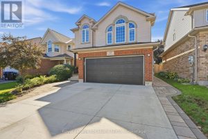 20 HIGHLANDS CRESCENT Collingwood