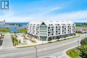 216 - 31 HURON STREET Collingwood