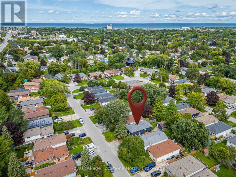 47 COURTICE CRESCENT