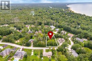 15 BRIDLEWOOD CRESCENT Wasaga Beach