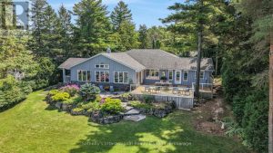 1036 RIVER ROAD E Wasaga Beach