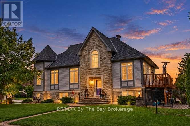 90 MEADOWLARK BOULEVARD Wasaga Beach
