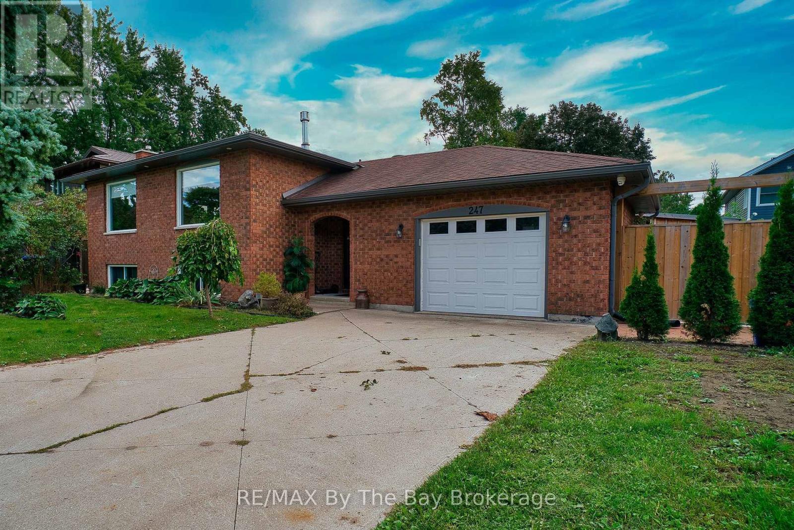 247 SIMCOE STREET Clearview (Stayner)