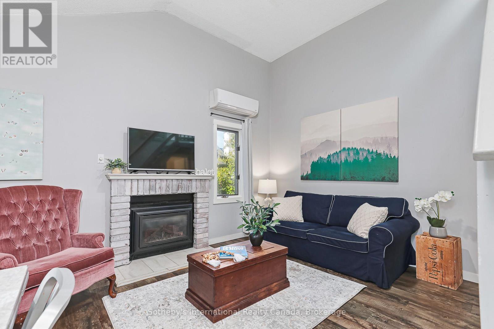 442 OXBOW CRESCENT Collingwood
