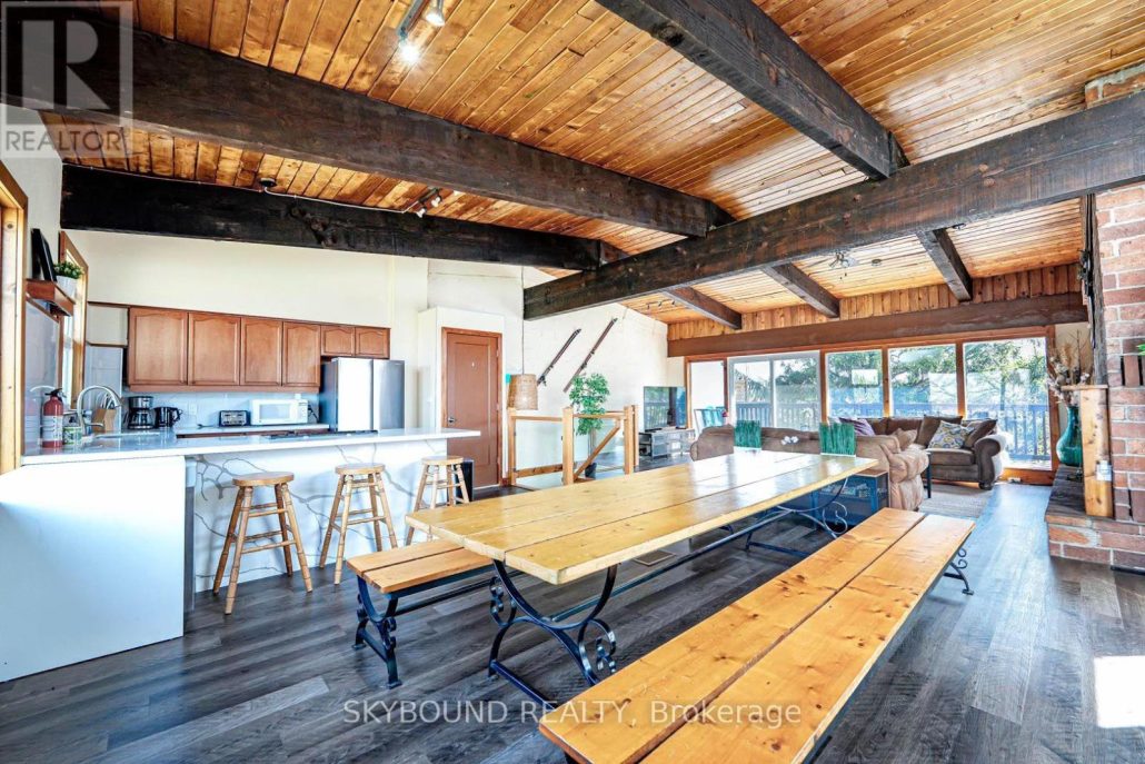 157 TYROLEAN LANE Blue Mountains