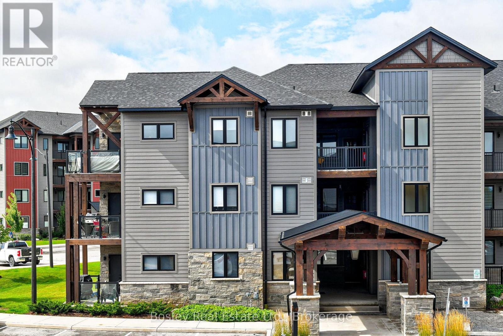 102 - 10 BEAUSOLEIL LANE Blue Mountains